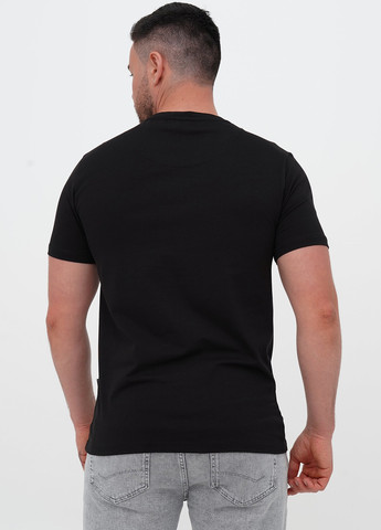 Черная футболка Trend Collection