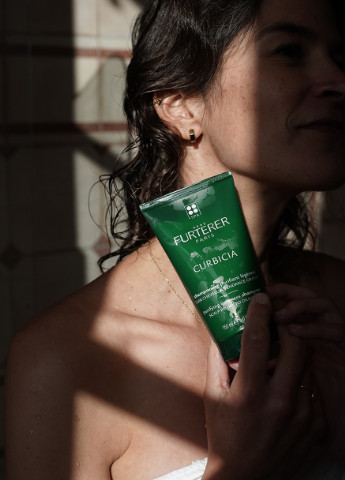 Curbicia Легкий шампунь для склонной к жирности кожи головы 150 мл Rene Furterer (255289945)