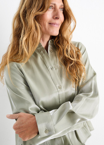 Оливковая блуза C&A