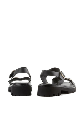 Черные босоножки Ilvi с ремешком