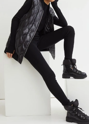 Черные демисезонные леггинсы H&M