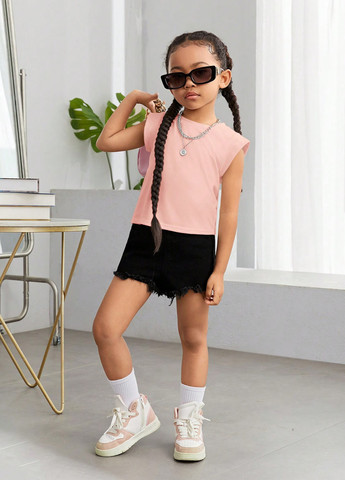 Светло-розовая летняя футболка SHEIN