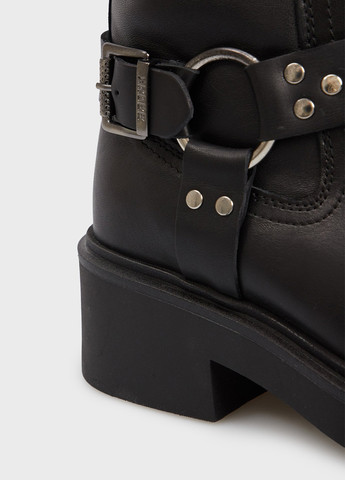 Зимние сапоги чопперы Bronx с заклепками, с пряжкой