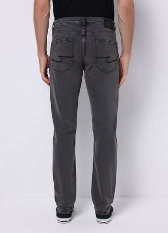 Черные демисезонные прямые джинсы Colin's