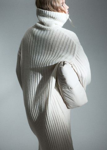 Кремова кежуал сукня сукня светр H&M однотонна