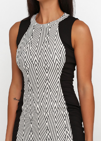 Черно-белое кэжуал платье футляр H&M с геометрическим узором