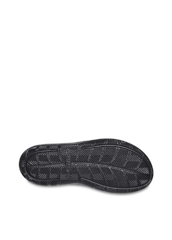 Черные шлепанцы Crocs с логотипом, с тиснением