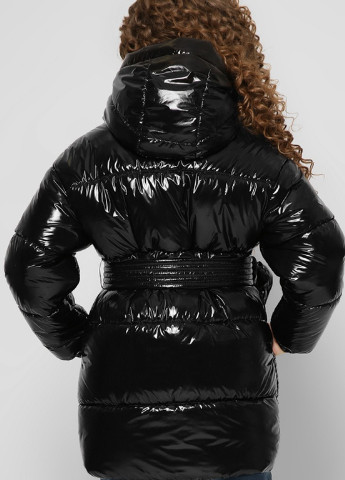Чорна зимня куртка X-Woyz