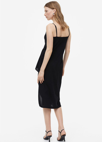 Чорна вечірня сукня футляр H&M однотонна