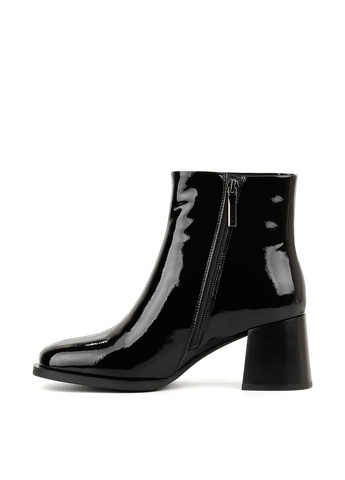 Черные демисезонная ботильоны Le'BERDES