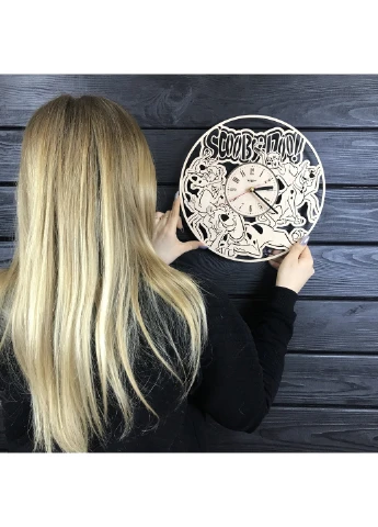 Безшумний дитячий настінний годинник з дерева «Скубі ду» 7Arts (253566429)