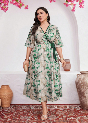 Комбінована кежуал сукня на запах SHEIN з квітковим принтом