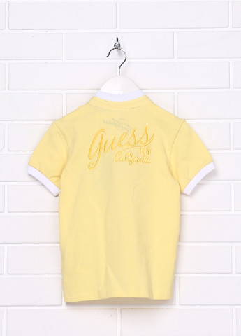 Желтая детская футболка-поло для мальчика Guess с надписью