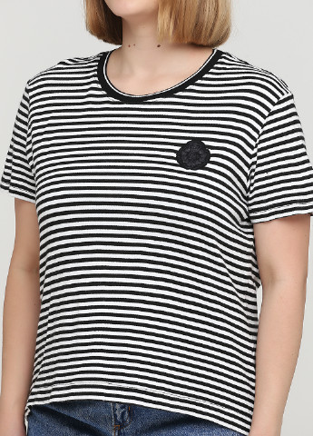 Черно-белая летняя футболка GF Ferre