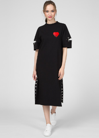 Черное кэжуал платье платье-футболка Preppy с надписью