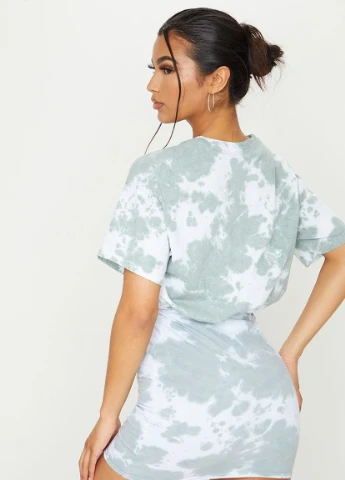 Білий кежуал сукня PrettyLittleThing однотонна
