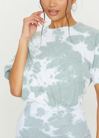 Білий кежуал сукня PrettyLittleThing однотонна