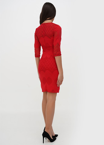 Красное кэжуал платье Sassofono однотонное