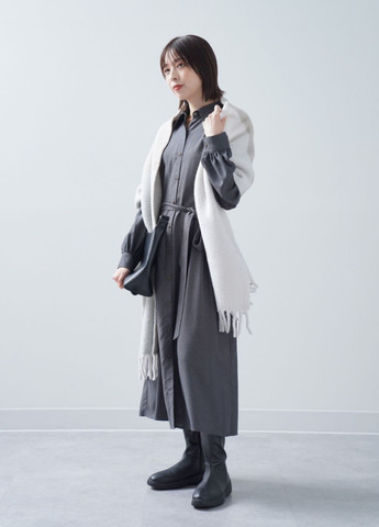 Серое кэжуал платье рубашка Uniqlo однотонное