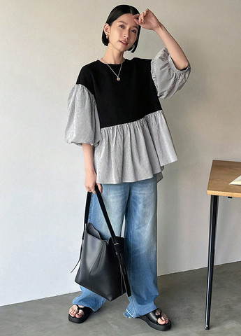 Чёрно-белую блуза с баской SHEIN