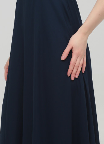 Темно-синее вечернее платье с открытой спиной NLY однотонное