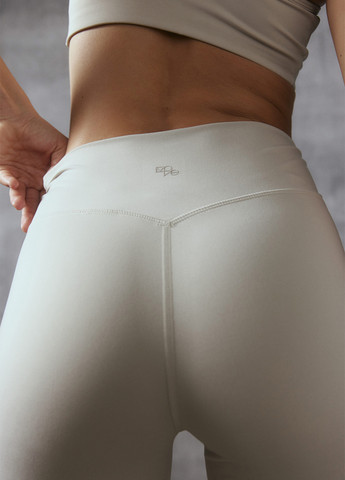 Светло-бежевые демисезонные леггинсы H&M