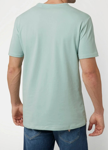 Светло-бирюзовая футболка Guess