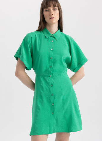 Зеленое кэжуал платье клеш DeFacto однотонное