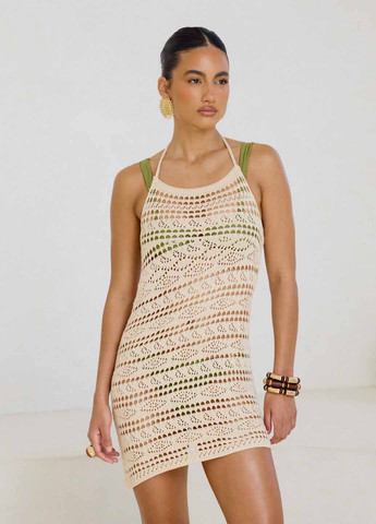 Кремовое пляжное платье с открытой спиной SHEIN однотонное