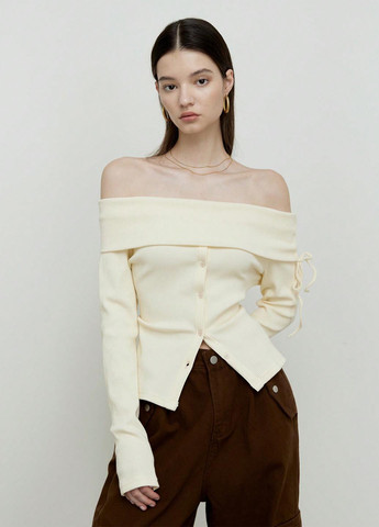 Кремовый демисезонный свитер SHEIN