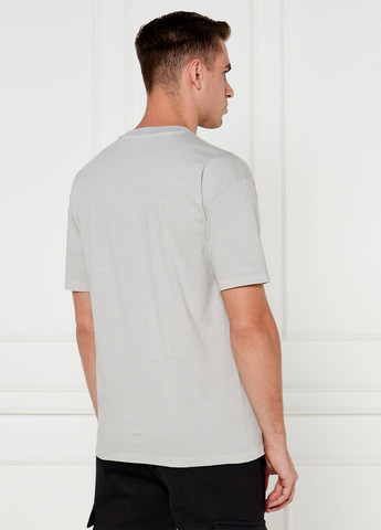 Сіра футболка Guess