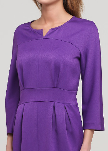 Фиолетовое деловое платье футляр Olga Shyrai for PUBLIC&PRIVATE однотонное