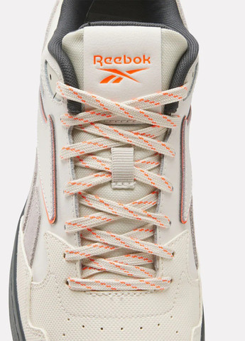 Світло-бежеві Осінні кросівки Reebok