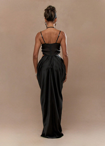 Чорна вечірня сукня з відкритою спиною SHEIN однотонна