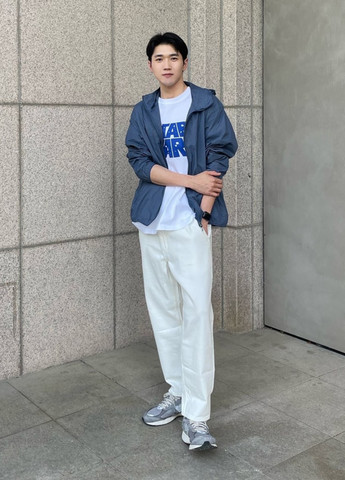 Футболка Uniqlo (304611003)