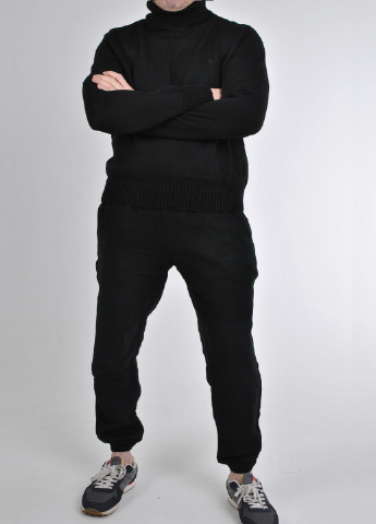 Чорний зимній в'язаний костюм Berta Lucci