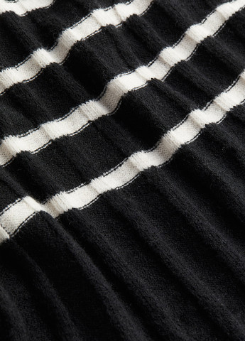 Чорно-білий кежуал сукня сукня светр, кльош, плісована H&M в смужку