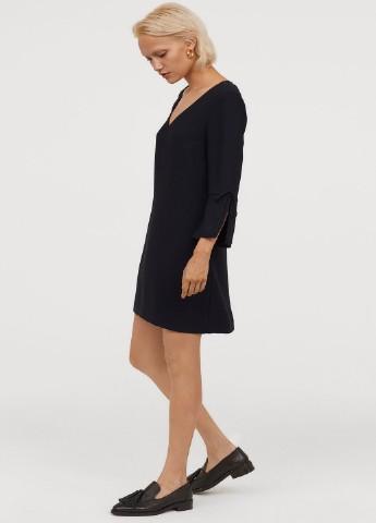 Черное кэжуал платье H&M