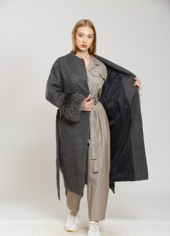 Серое демисезонное Пальто (Quarante) Серый Donna Bacconi