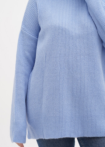 Голубой демисезонный свитер La Pomme