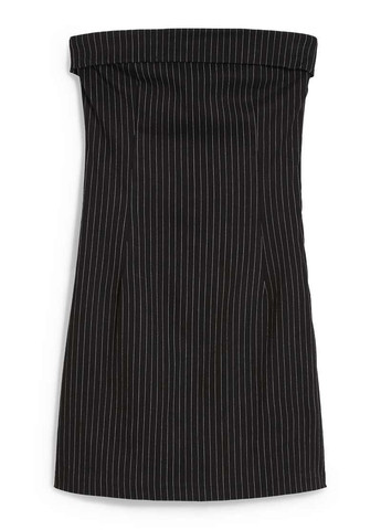 Черное кэжуал платье с открытыми плечами, футляр C&A в полоску