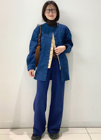 Синяя демисезонная куртка Uniqlo