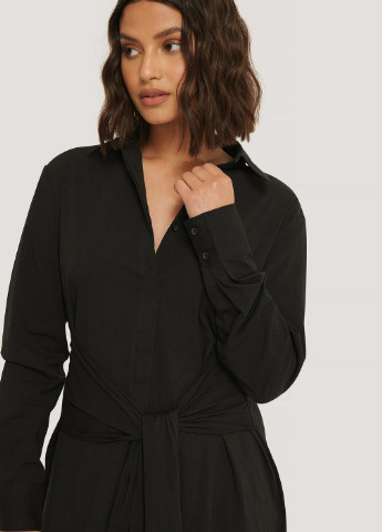 Черное кэжуал платье NA-KD однотонное