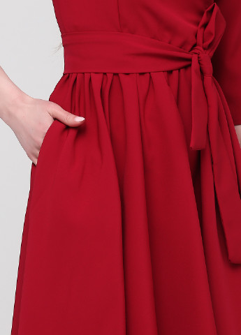 Бордовое кэжуал платье с юбкой-солнце NikTan однотонное