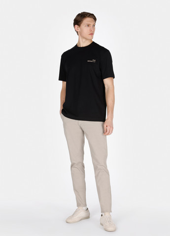 Чорна футболка Colin's