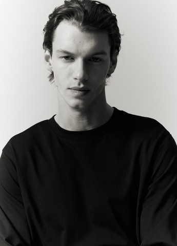 Черный демисезонный джемпер джемпер H&M