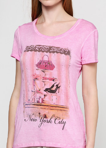 Розовая летняя футболка Rinascimento