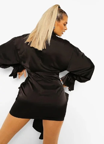 Черное кэжуал платье Boohoo однотонное