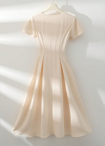 Кремовое вечернее, кэжуал платье с юбкой-солнце, на запах SHEIN однотонное