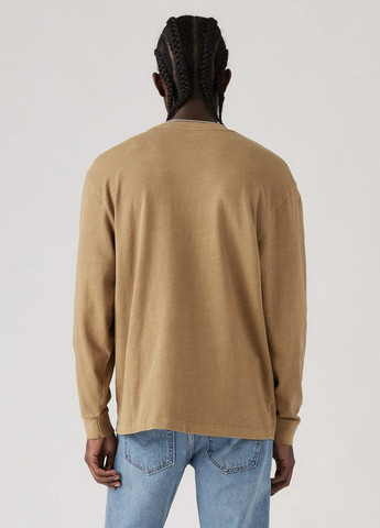 Лонгслів Levi's однотонний пісочний кежуали бавовна, трикотаж